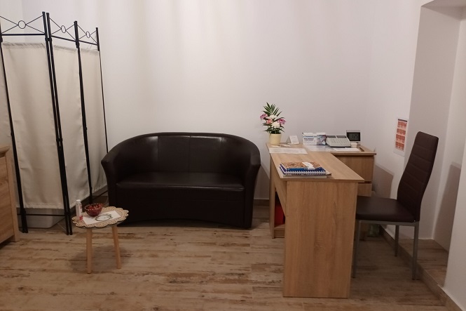 Receptia-salonului-de-masaj-de-relaxare-Elisara-Bucuresti