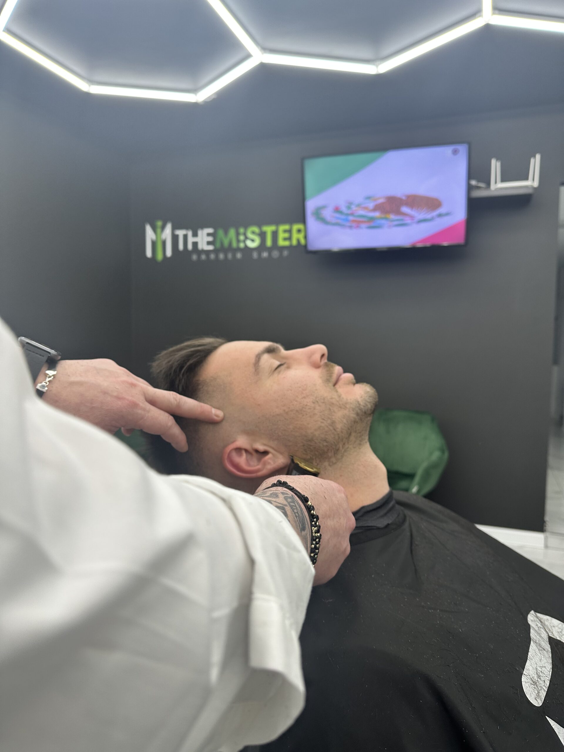 0882875B-E879-46AD-ABD6-665D1A9366C8