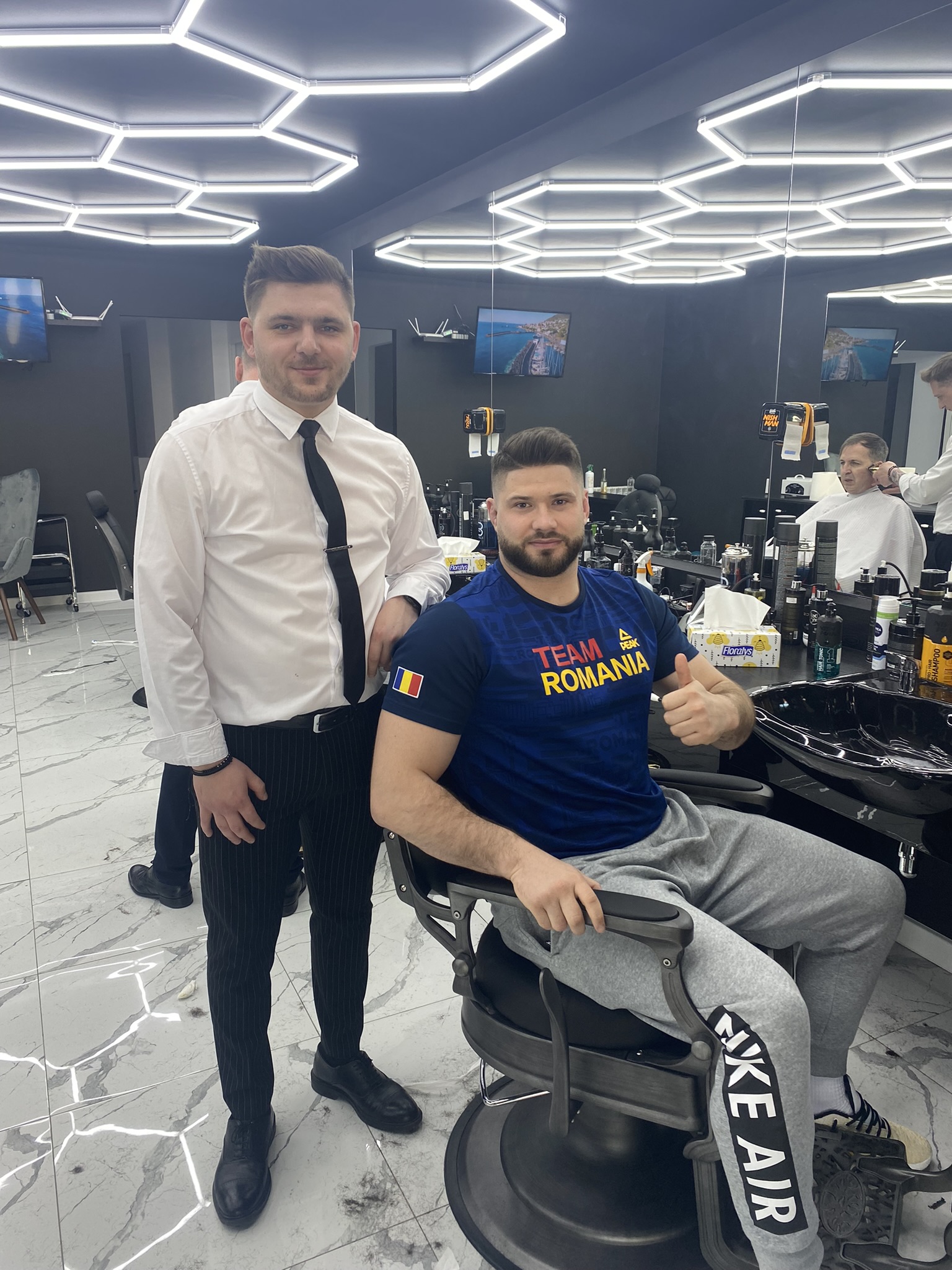 B66845BB-5180-4C27-AD97-A2F23DD59A41